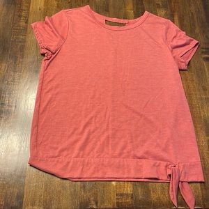 Girls XL t-shirt